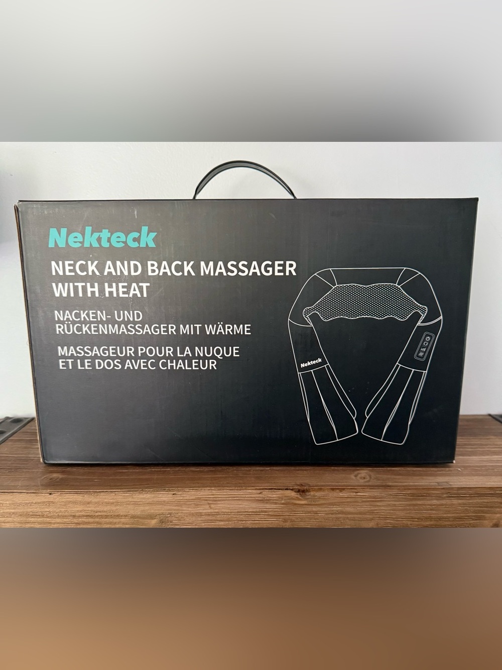 Nekteck Shiatsu Neck & Shoulder Massager - Black with Heat - Picture 4 of 9